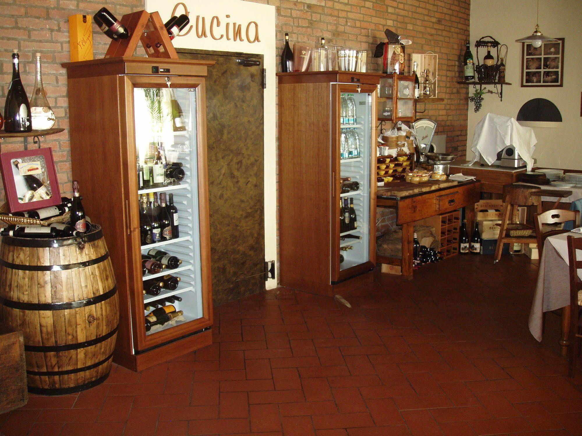 Locanda Casa Motta Poviglio  Exteriör bild